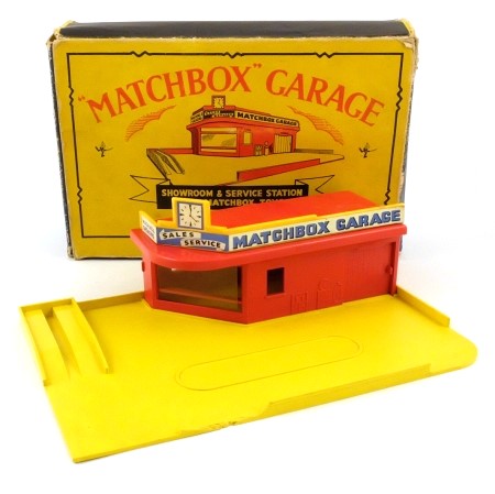 Matchbox MG1a Service Station and Showroom
