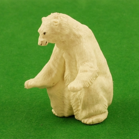 Britains 1333 Polar Bear sitting