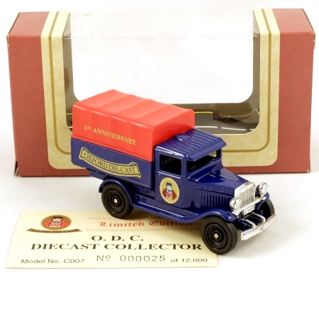 Oxford Diecast C007 Chevrolet Truck 'ODC Diecast Collector'