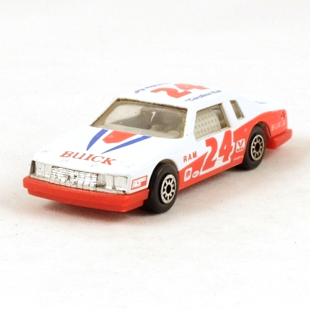 Maisto Buick LeSabre Stock Car