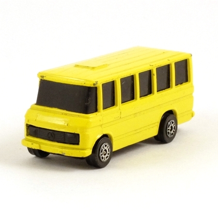 Corgi Juniors 15c Mercedes-Benz Bus