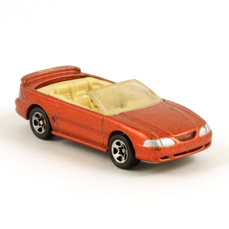Hot Wheels 65868 96 Mustang GT