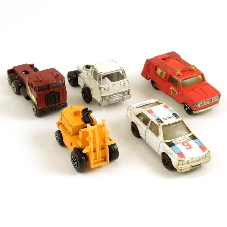  Assorted Diecast Scrapyard x 5