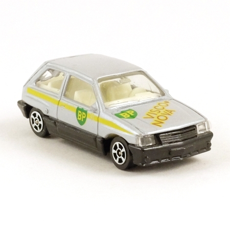 Corgi Juniors J40 Vauxhall Nova