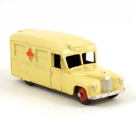 Dinky 30h Daimler Ambulance