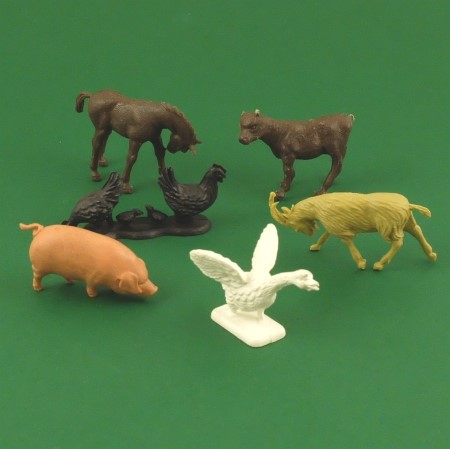 Plastic Farm Figures x 6, assorted
