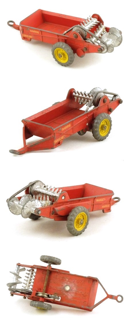 27c Massey Harris Manure Spreader