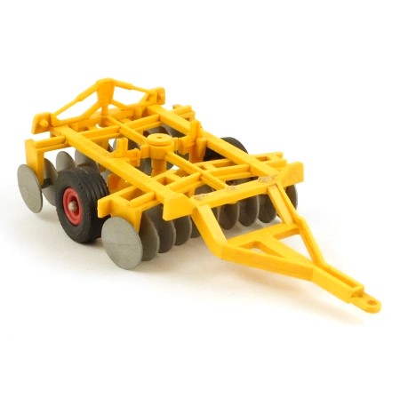 Britains 9552 Folding Disc Harrow