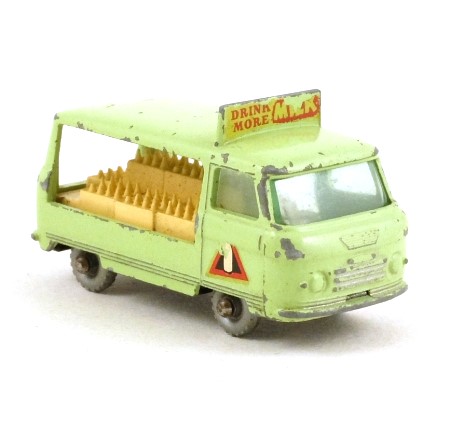 Matchbox 21c Commer Milk Float