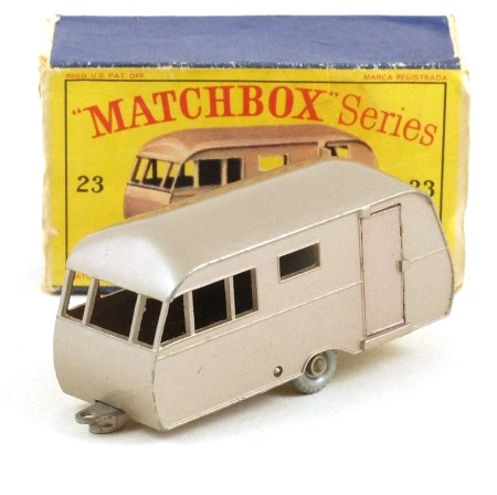 Matchbox 23c Bluebird Dauphine Caravan