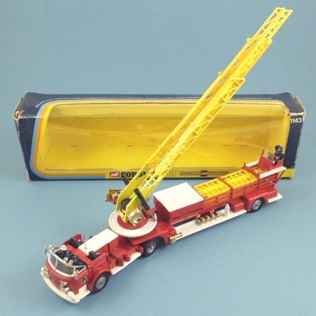 1143 American La France Fire Tender