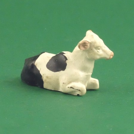 Britains 2139 Friesian Calf, lying