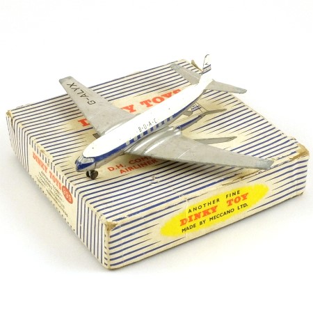 Dinky 999 DH Comet Airliner