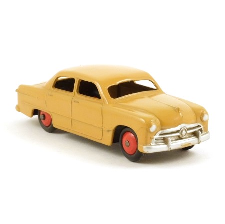 Dinky 170 Ford Fordor Sedan