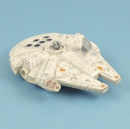 Kenner 39210 Millennium Falcon