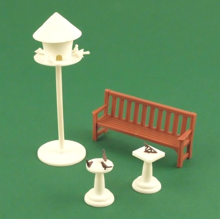 Britains Floral Garden 2588 Dovecote, Bird Bath, Sun Dial and Seat
