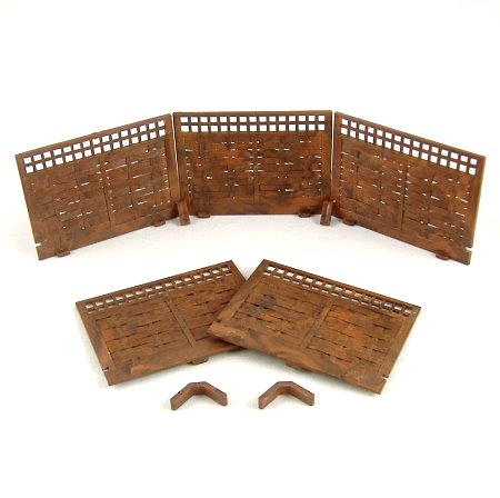 Britains Floral Garden 2586 Garden Fence Panels x 5