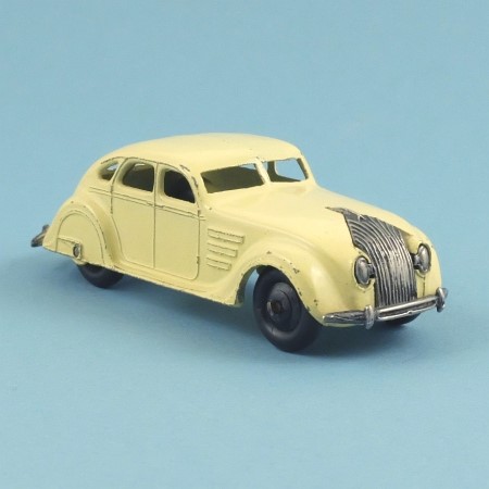 Dinky 30a Chrysler Airflow Saloon