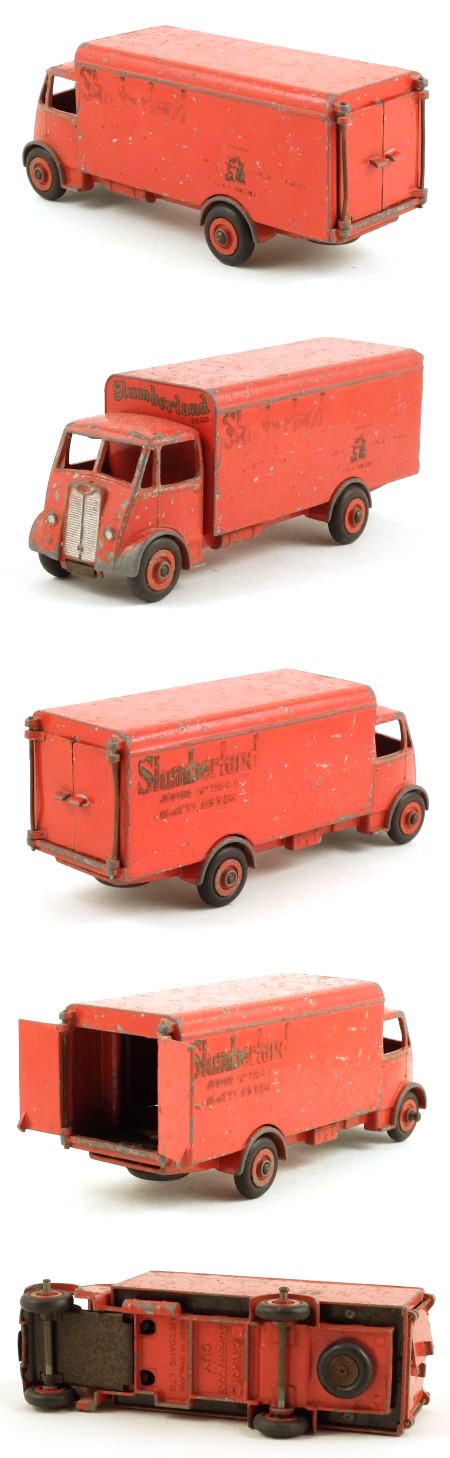 514 Guy Van 'Slumberland'