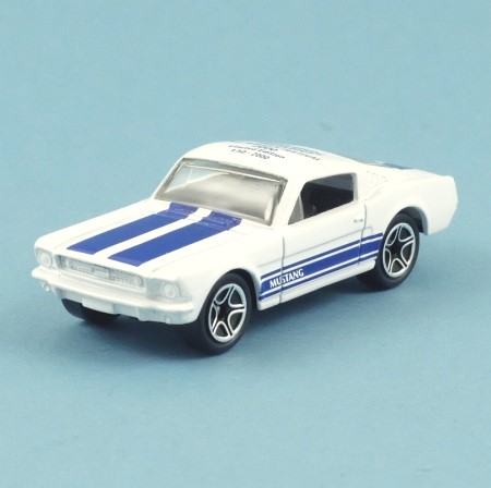 Matchbox MB72 1965 Ford Mustang 'Cruisin Magazine'