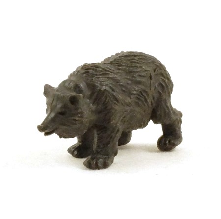 Britains 1337 Bear Cub, walking