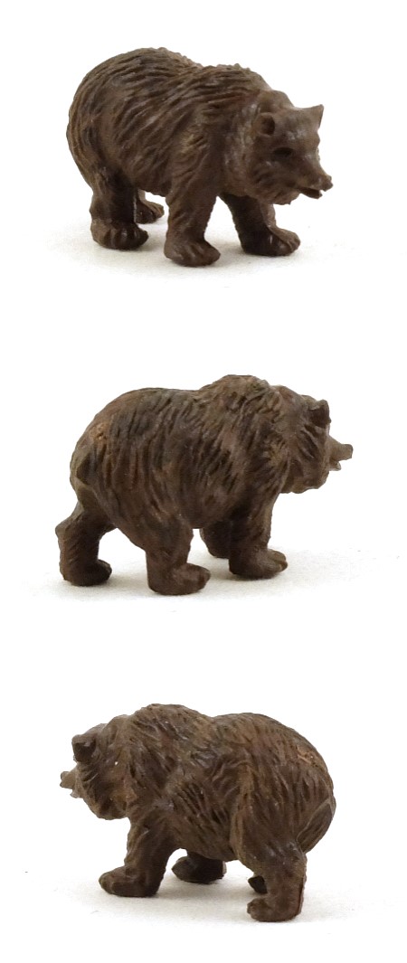 1337 Bear Cub, walking