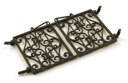 Wroght Iron Fence with hinges