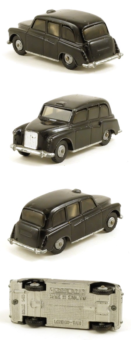 1247 Austin FX4 London Taxi