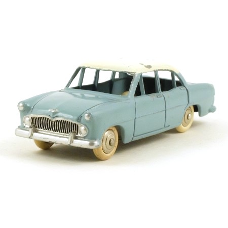 French Dinky 24Z Simca Vedette Versailles