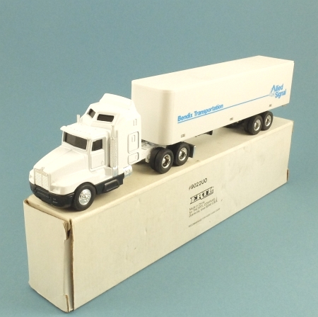 Corgi 154 John Player Special Lotus F1