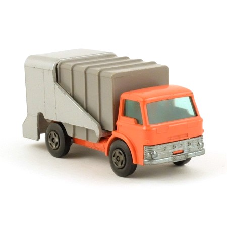 Matchbox MB7 Ford Refuse Truck