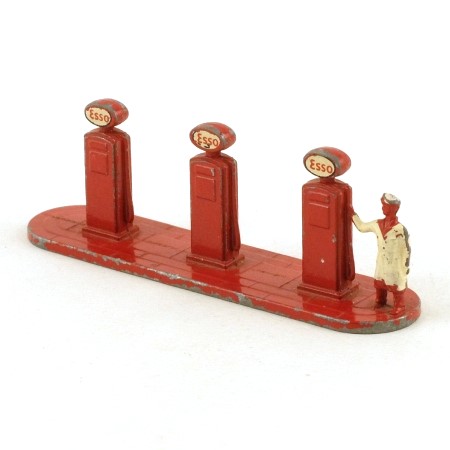 Matchbox A1a ESSO Petrol Pumps